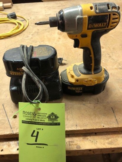 Dewalt 18v Impact with charger and battery