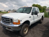 2001 Ford F-250 4x4 5.4 xlt New tires, new exhaust 43k original miles Runs and drives great