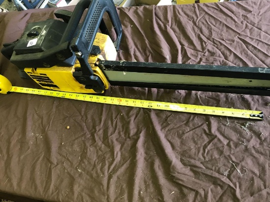 McCullough Pro Mac 610 Chainsaw, has compression.