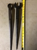 2 Spud Wrenches