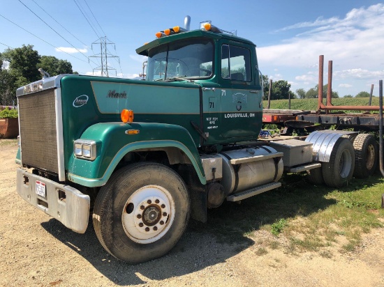 1988 Mack RW613 Super Liner Tractor
