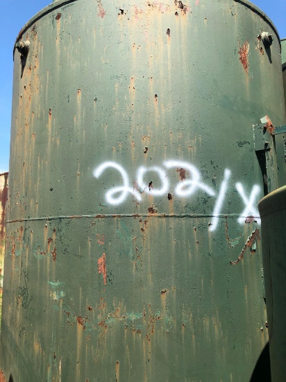 Choice holding tanks, 100 barrel tank