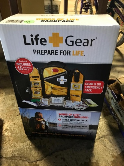 Life Gear Backpack Emergency Kit