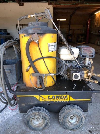 Landa MVP 4-2500 Power Washer/Steamer