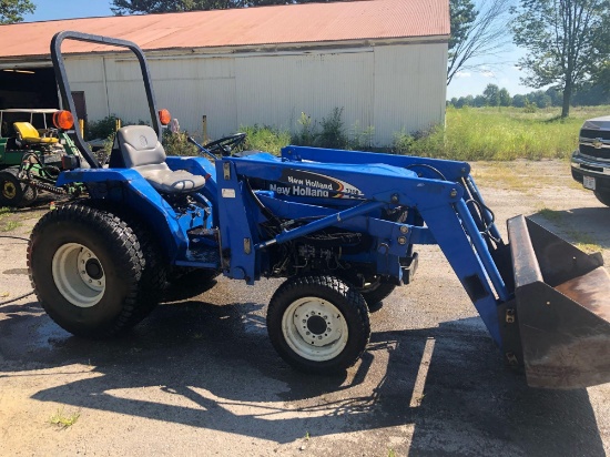 New Holland TC30 Diesel 4x4 Tractor w/Front Loader