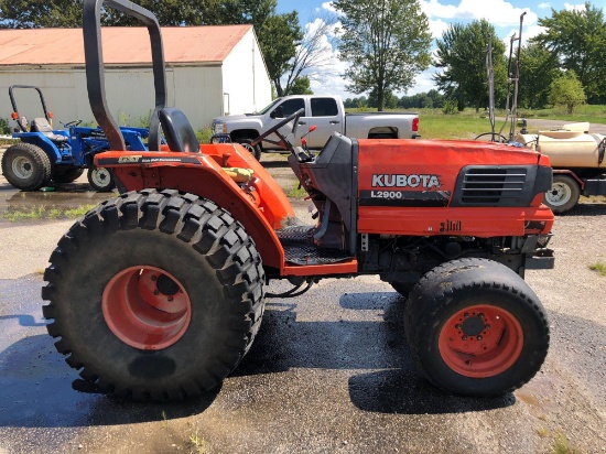 Kubota L2900 Diesel 4x4 Diesel Tractor