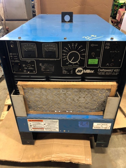 Miller DeltaWeld 451 Welding Power Source.