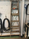 6 foot wooden stepladder