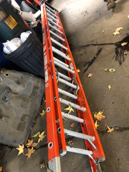 Louisville 24 ft fiberglass extension ladder