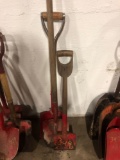 Lot of misc shovels