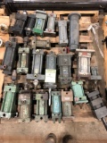 Bulk Lot of assorted Hydraulic Cylinders