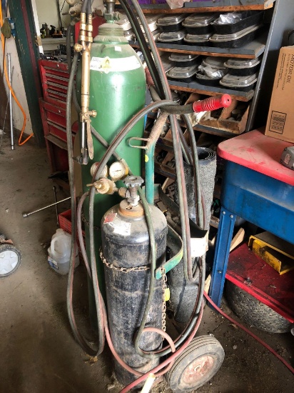 Harris Torch Set on Cart. Wand, gages, hoses and tanks included