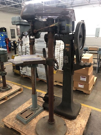 Delta Milwaukee 37-9201 Drill Press