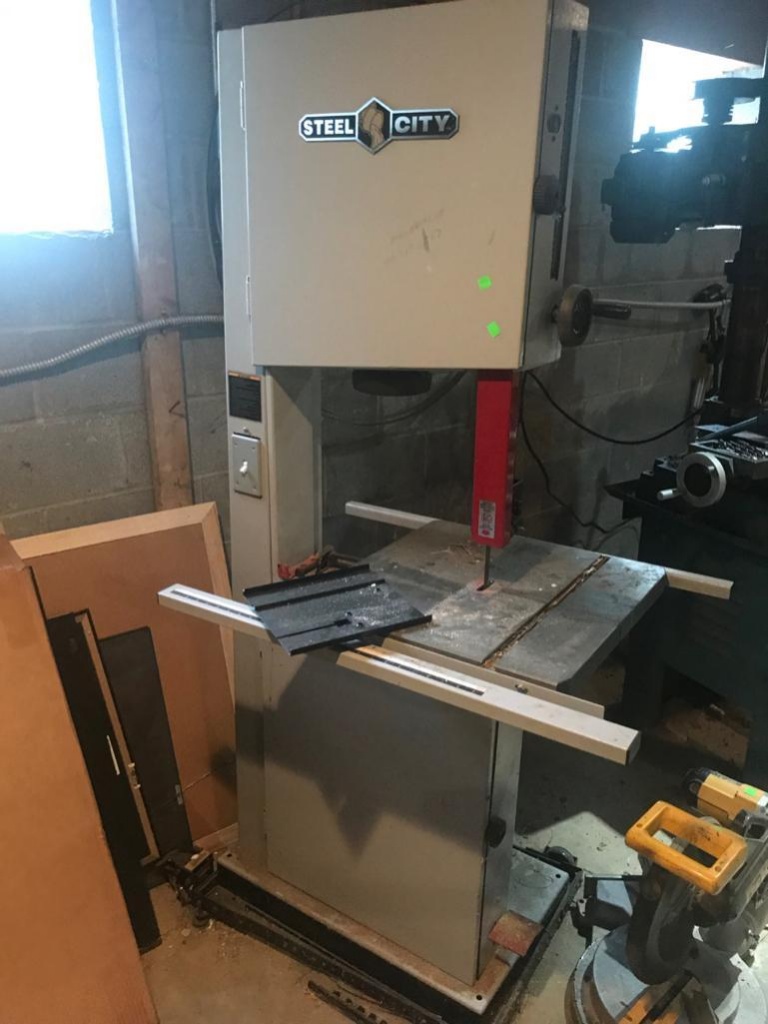Industrial Bandsaw Model #50250 240 