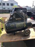 Craftsman Pro 6hp/33 gal Horizontal Air Compressor