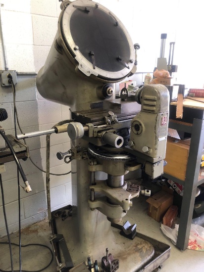 Jones & Lamson Optical Comparator & Measuring Machine #PC-14