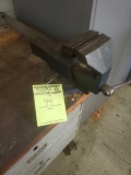 Nice solid rotional vice 5 inch jaws