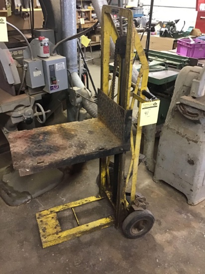 Big Joe hydraulic cart