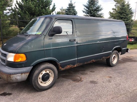 2002 Dodge Ram 2500 Van (A30)