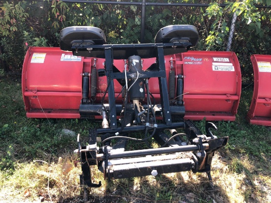 Western Pro Plus Ultra Finish, lightly used 7ft 6in Plow Setup