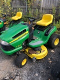 John Deere LA115 Riding Lawn Mower 19.5hp/42 in deck