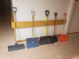 5 snow shovels