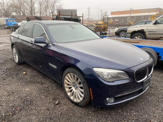 2012 BMW 750i