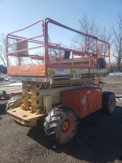 JLG 4x4xs 33Rts All Terrain Scissor Lift
