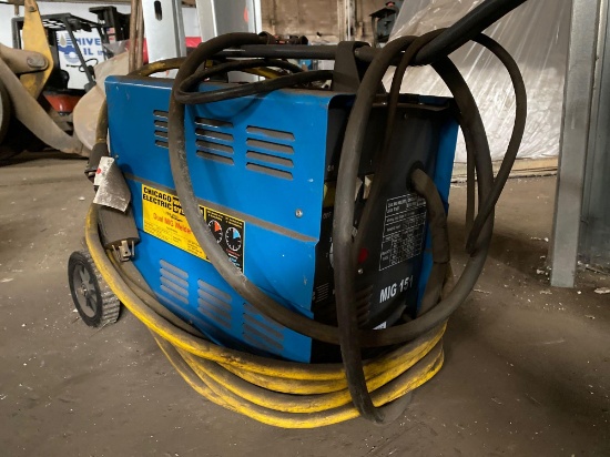 Chicago Electric MiG 151 Welder