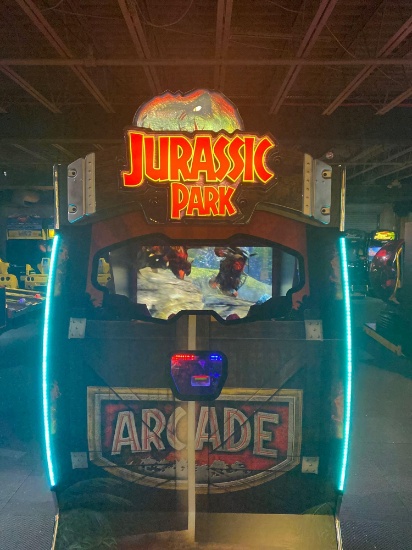2019 Jurassic Park Dual Player Cabin Shooting Game.