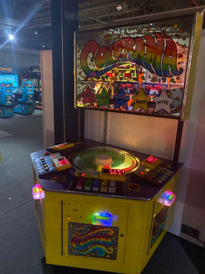 Colorama 4 Player Spinning Ball Game