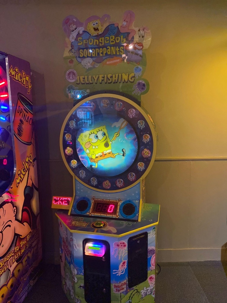 SpongeBob Squarepants Jelly Fishing Spinning Arcade Game | Industrial  Machinery & Equipment Business Liquidations Entertainment & Arcade Center  Liquidations | Online Auctions | Proxibid