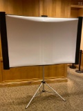 Like new collapsible projector screen