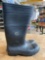 New Onguard Made In the USA rubber boots size 9