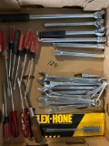 Flat load of assorted hand tools