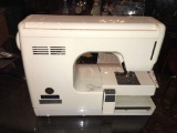 Janome New Home Memory Craft 5700 Sewing Machine