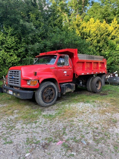 1995 Ford F800 Single Axle Dump Truck