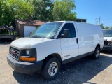 2004 GMC Savana Van