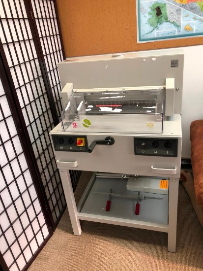 Triumph Ideal Paper Cutter
