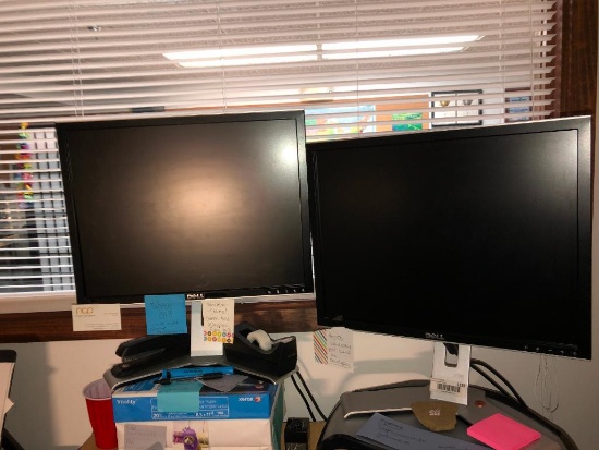 Complete Dell computer station with two monitors