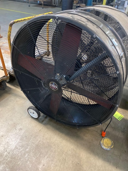 42 inch barn fan, works