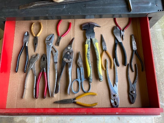 Pliers, Pry Bars, Tin Snips & Vise Grips - Oh My!