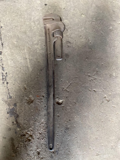 Erie Tool Co 36in Pipemaster Pipe Wrench