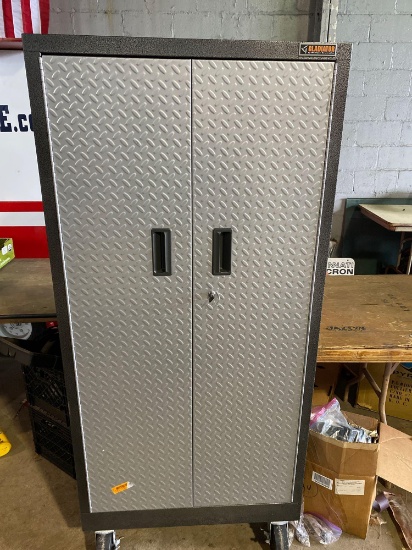 New Gladiator Metal Tool Cabinet on casters