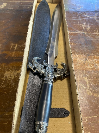New 21 in decorative sword