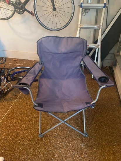 2 Camp Chairs with Sleeve