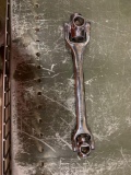 Multi tool oil wrench