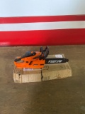 Kids toy play battery chainsaw