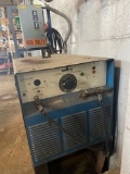 Miller SRH-333 (S) Welder serial HD721388