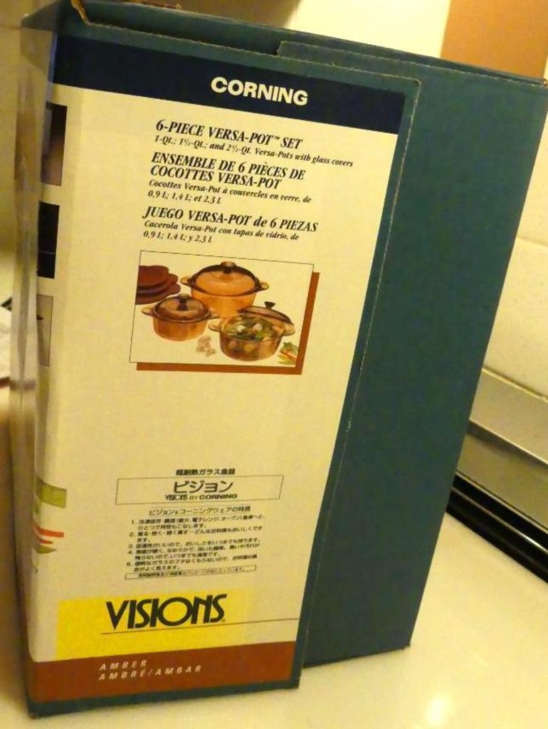 Vintage VISIONS Amber Corning Ware/Pyrex 6 Piece Cookware Versa-Pots  Set...- NEW IN BOX! | Estate & Personal Property | Online Auctions |  Proxibid
